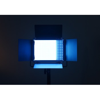 Накамерный свет Professional Video Light RGB-216ARC комплект Сетевой адаптер,пулт и чехол (2500K-8500K, 40W,1200Lux/1m)